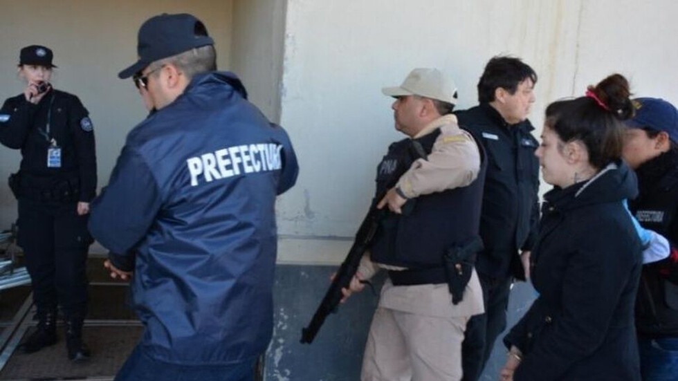 Cae banda con “faso”, cocaína y 794 “pepas”