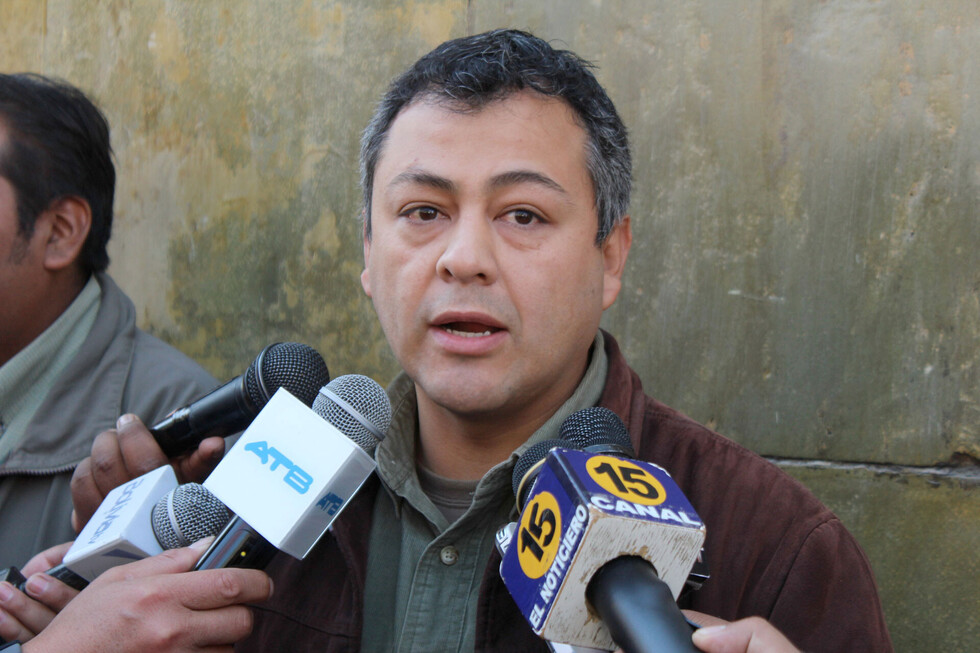 Nuevo policlínico de la CNS no funciona por falta de personal