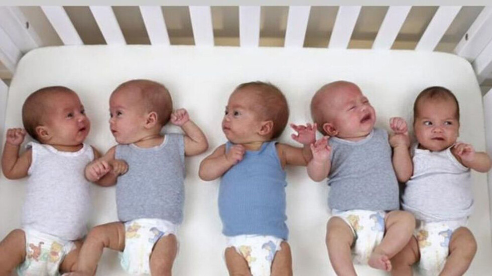 Tuvieron 5 hijos y se quedaron con el más lindo