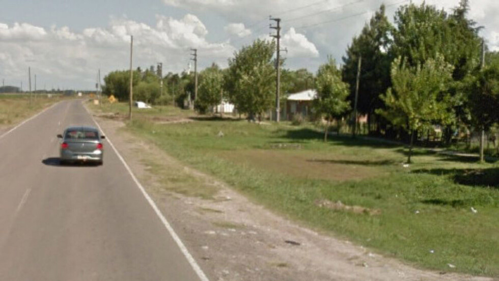 Asesinaron a dos jóvenes a cuchilladas y a balazos