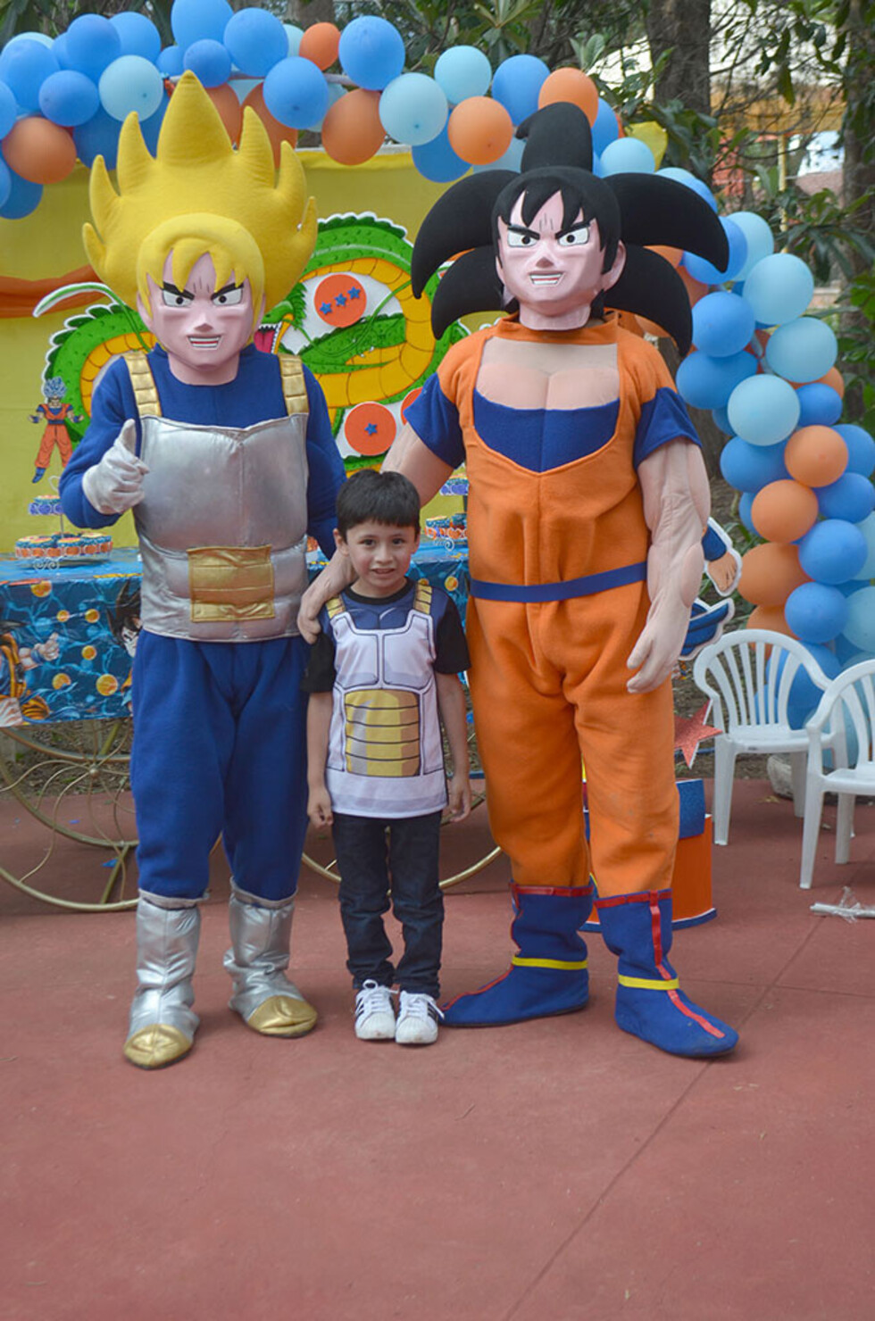 Un cumple  con los  amiguitos