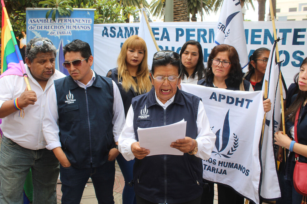 Red pide declarar urgente la alerta por feminicidios