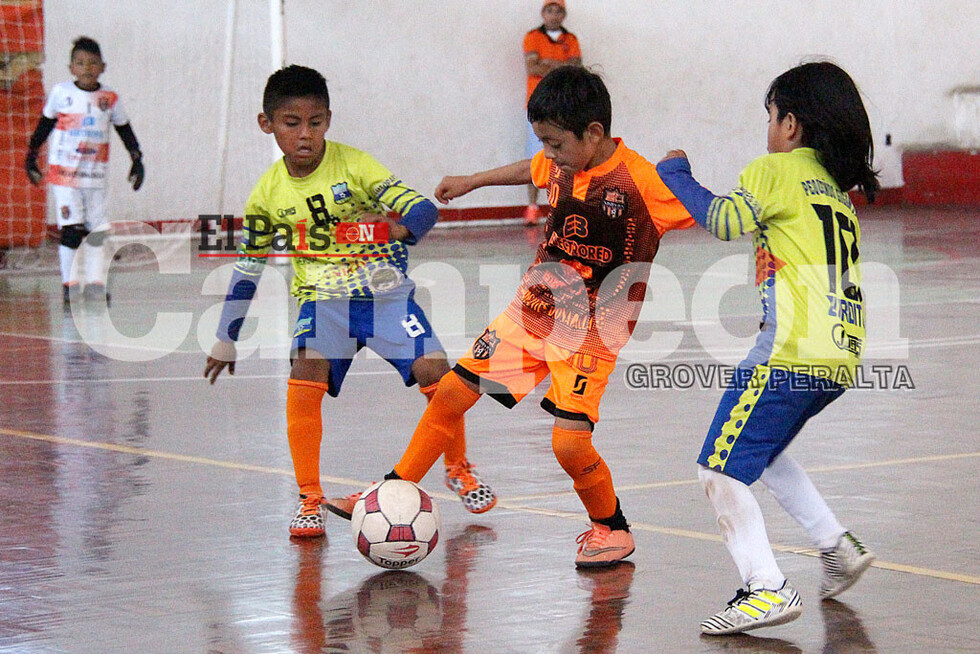 Heredia: “Nuestra línea es darle mucha prioridad al futsal de inferiores”