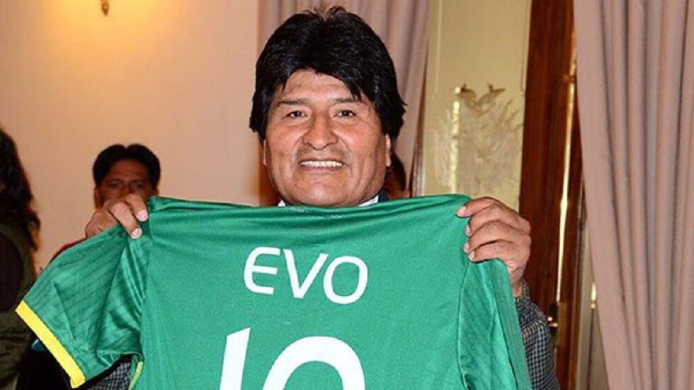 Evo dice que inhabilitarlo sería como sacar a Messi y Cristiano del Mundial