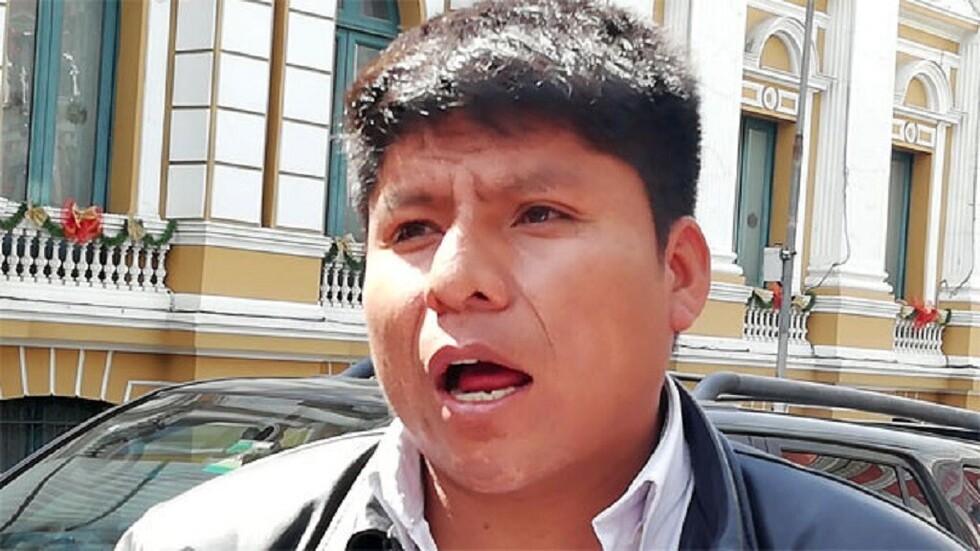 “MAS tumbará a delincuentes camuflados de cívicos”