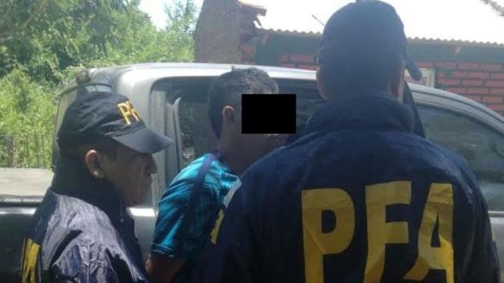 Detienen a sujeto que violó a sus hijas menores