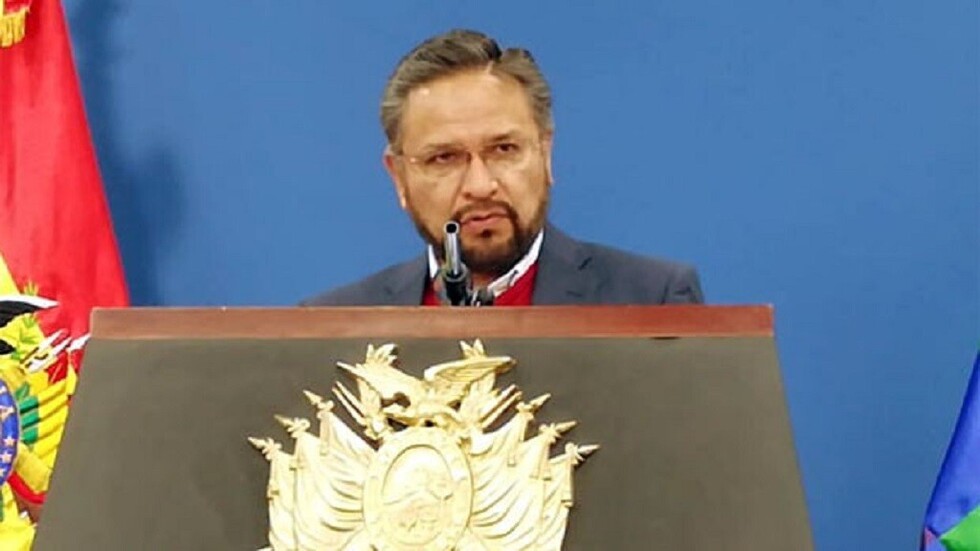 Gobierno lanza Decreto del segundo aguinaldo, pese a rechazo de la COB