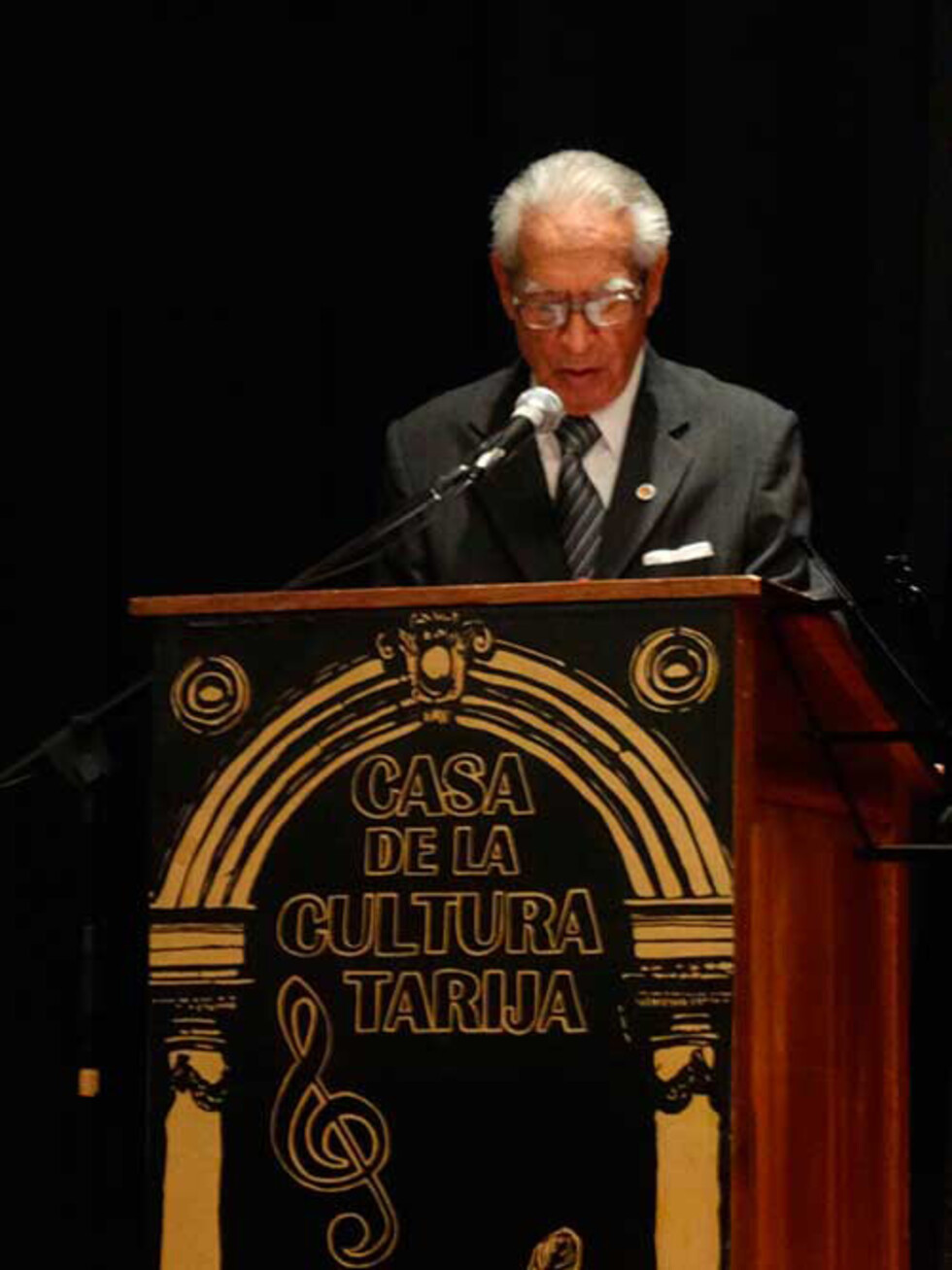 La vena literaria de Atiliano Auza  se expresa en “Místicas Dispersas”