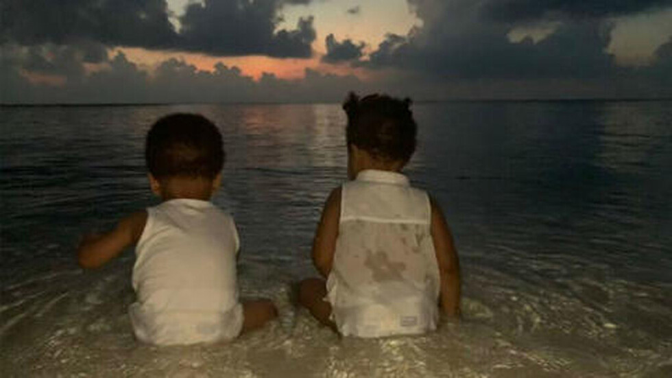 Beyoncé  subió fotos de  sus mellizos