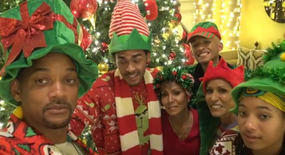 Will y su familia envían mensaje de Navidad