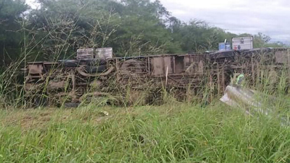 Flota se accidenta en el chaco cruceño, hay muertos