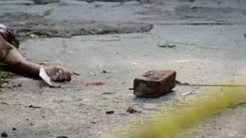 Hombre golpeó a su amigo con un ladrillo