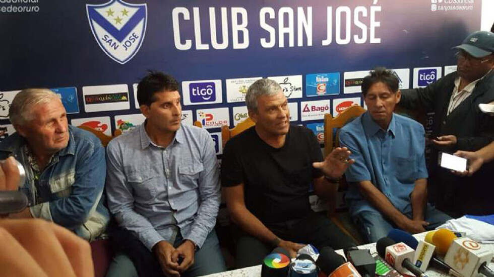 Néstor Clausen: “Dirigir al campeón es una gran responsabilidad”
