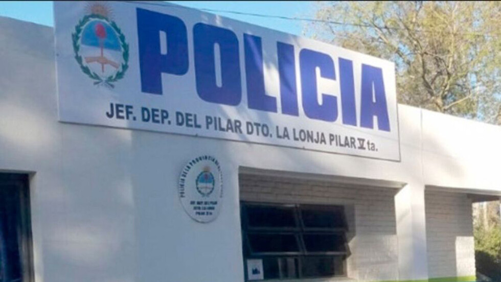 Se electrocutó al manipular un desfibrilador
