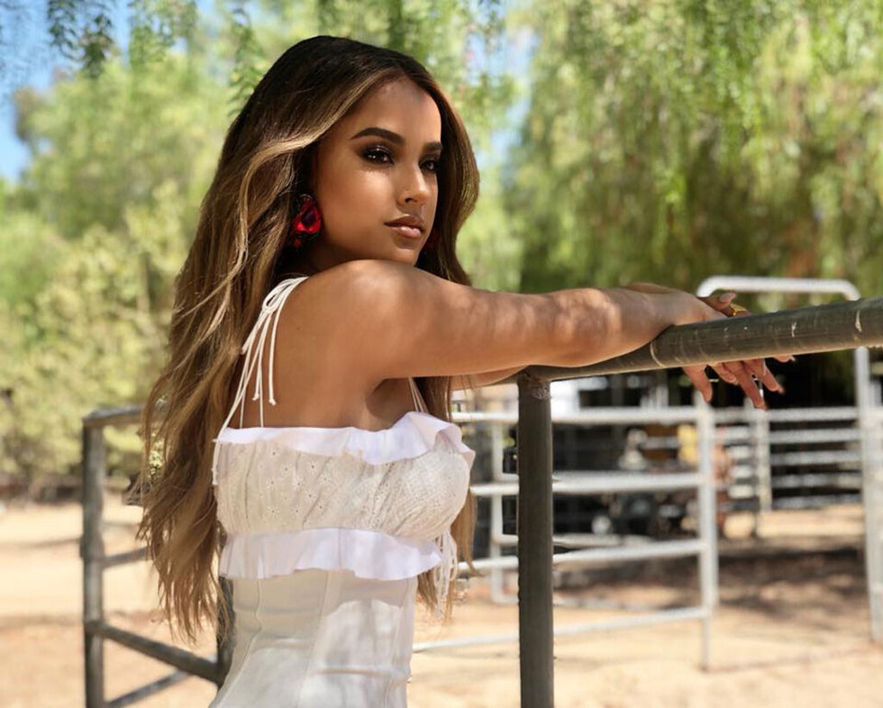 Becky G llega a Tarija