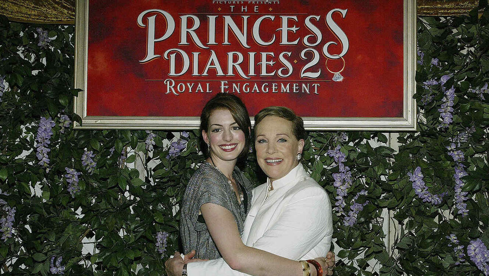 Hathaway hará  “The Princess  Diaries 3”?