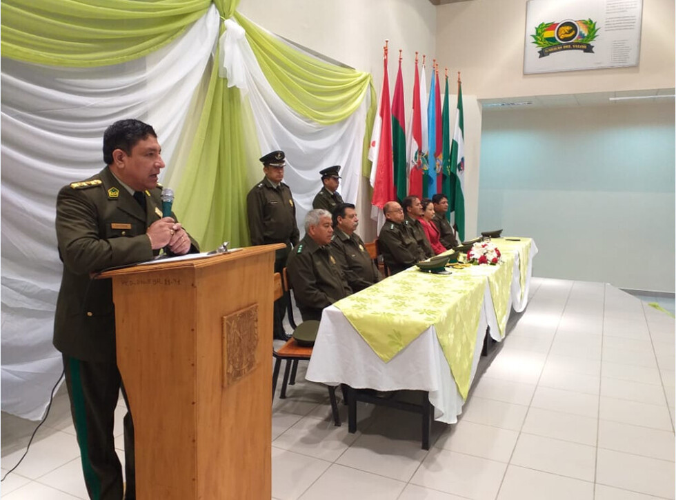 Policía pide que pasajeros ayuden a controlar buses
