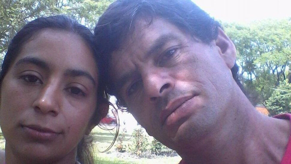 Mató a su mujer, fue detenido y se ahorcó en una celda