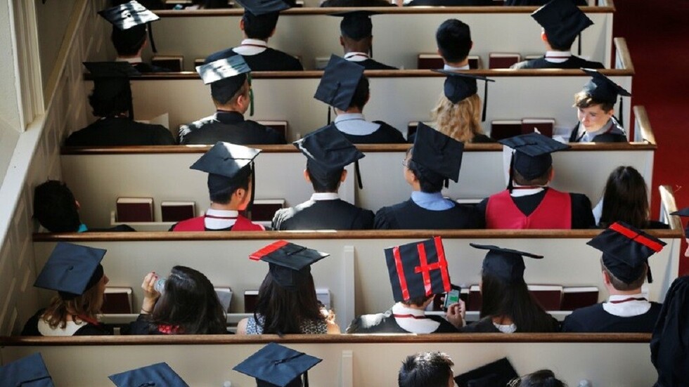 Una menor mexicana superdotada es la primera menor en ingresar a un posgrado en Harvard en 100 años