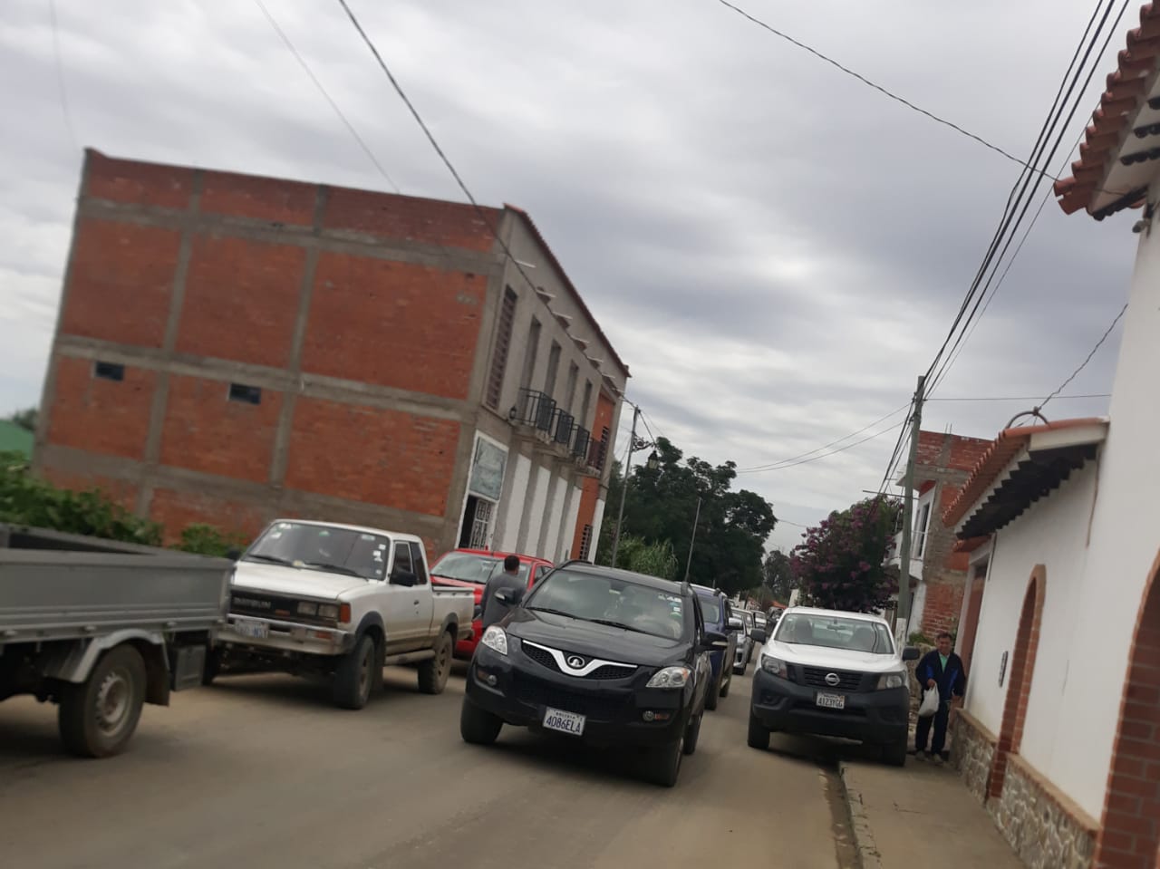 Evo respalda en San Lorenzo a Ávila, que aún niega al MAS