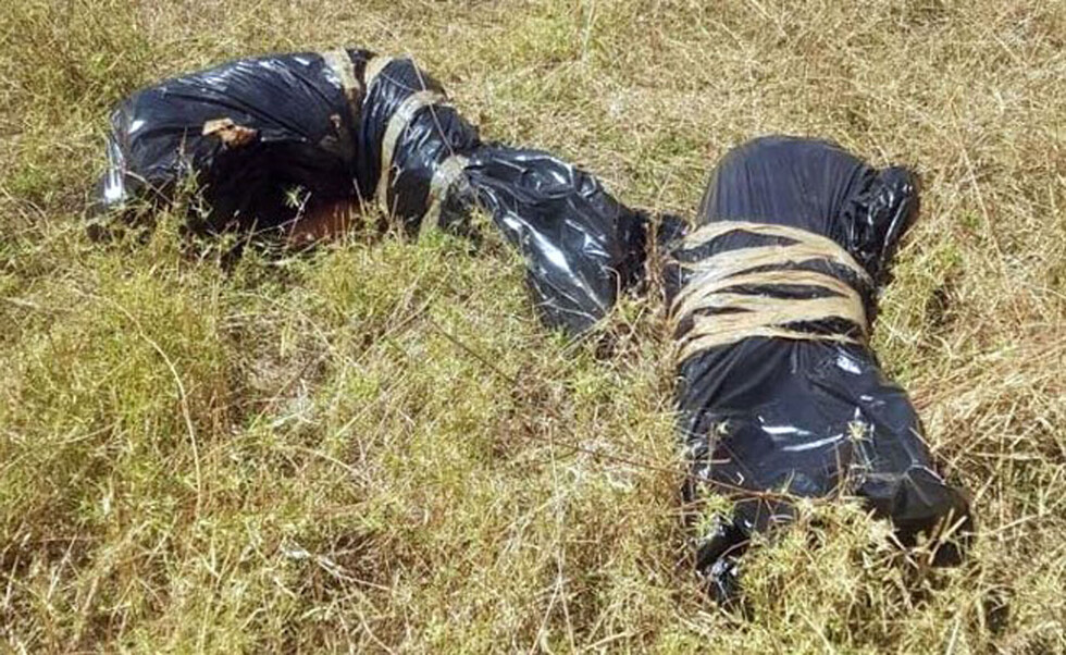 Mató a sus papás para ingresar una banda