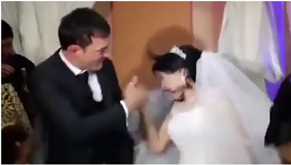 Recién casado pegó a novia en la fiesta