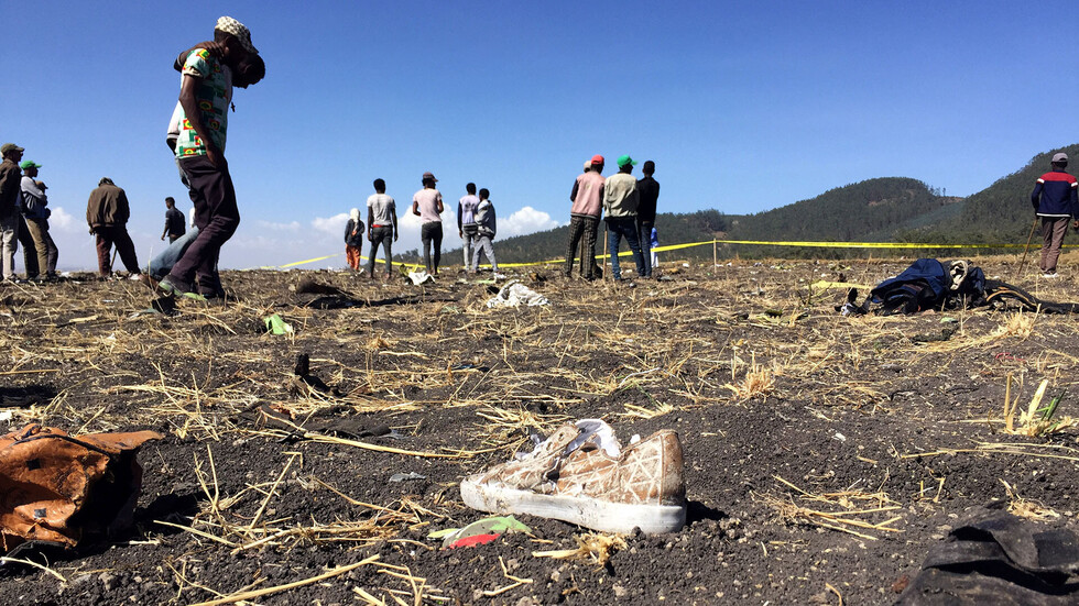 Avión se estrelló en Etiopía y 157 personas fallecieron