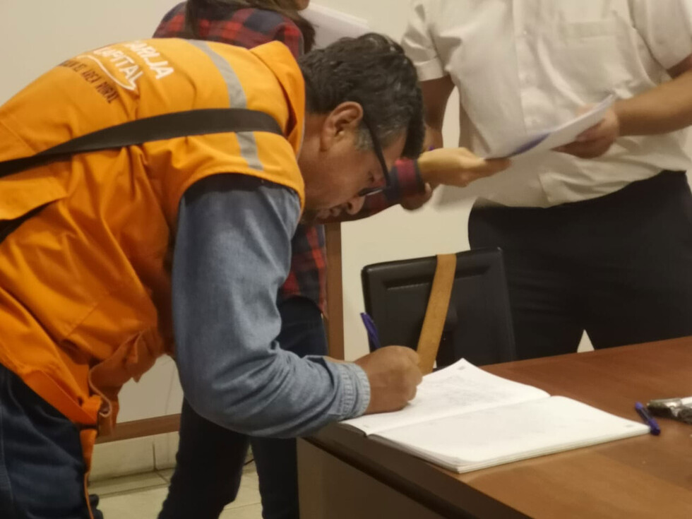 Acuerdo pone fin al paro de obreros en el Municipio