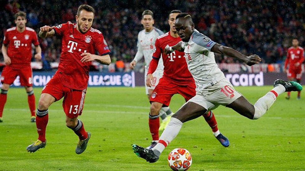 Mané lidera la victoria y la clasificación del Liverpool