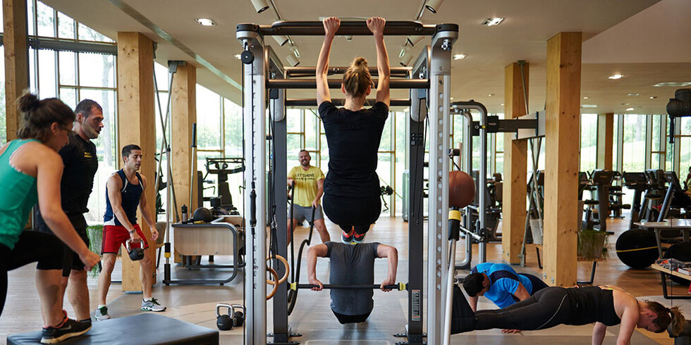 ¿Entrenador personal o gym?