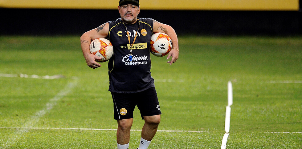Maradona le cumplió el sueño a una conductora