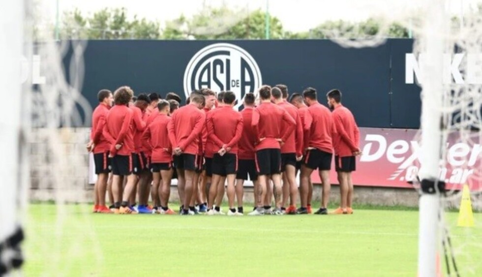 Superliga le quita seis puntos a San Lorenzo