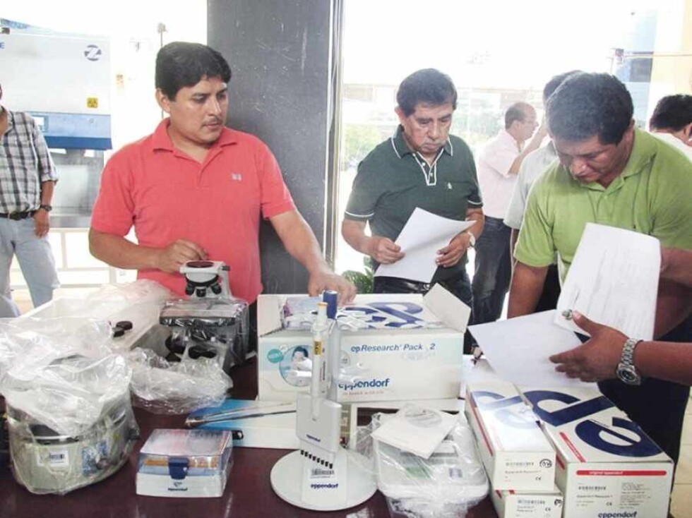 Ceretrop de Bermejo realiza 30 análisis diarios de dengue