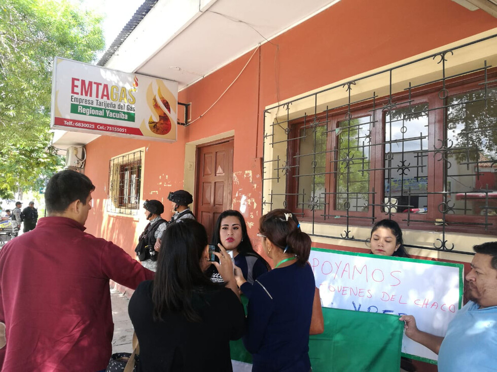Cancillería se reúne con bagayeros y gomones de Bermejo