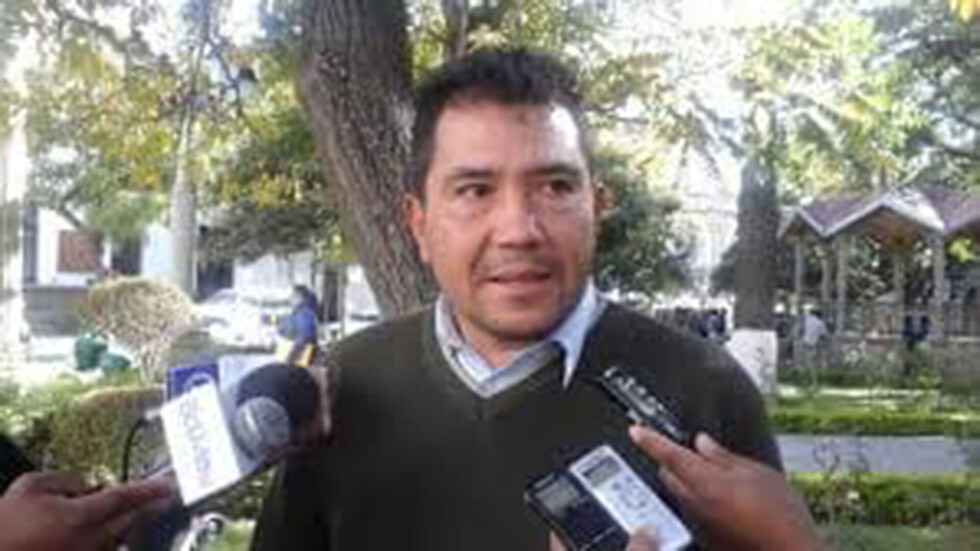 Tras 3 meses, Gobierno cambia al Comandante de la Policía