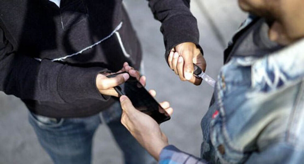 A plan de cuchillo, ladrones robaron a 4 víctimas en 1 día