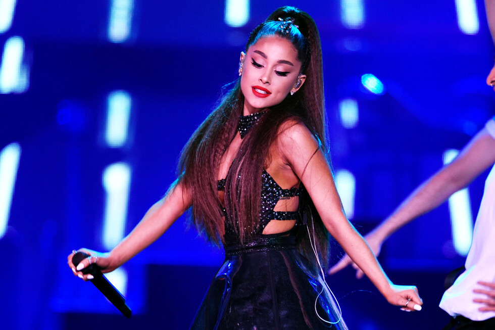 Ariana Grande mostró el daño en su cerebro
