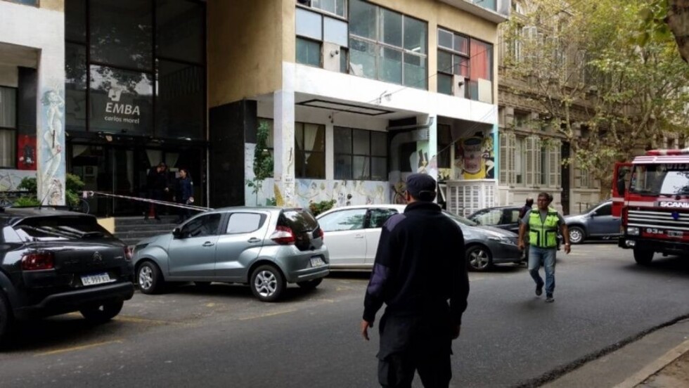 Una barra le atravesó la cabeza y sobrevivió