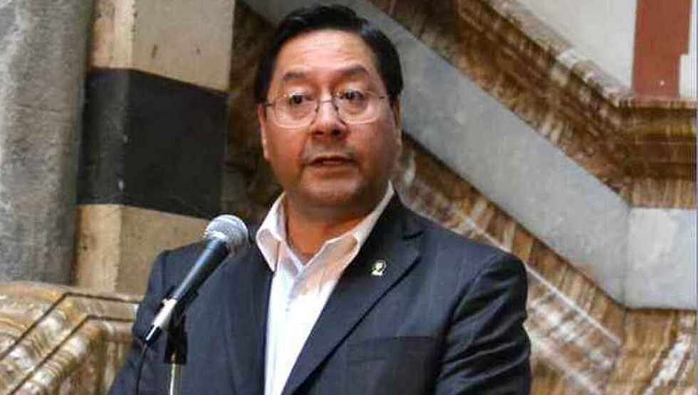 Arce destaca logros económicos de Bolivia