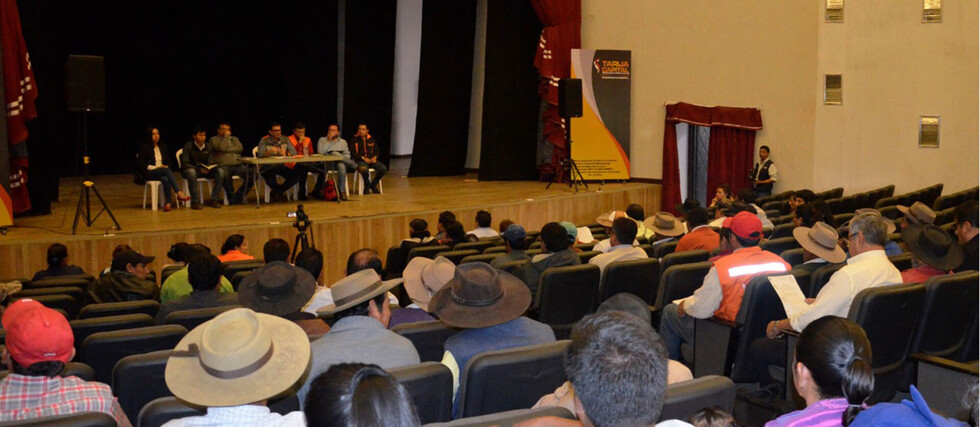 Campesinos critican “ausencia” de los concejales
