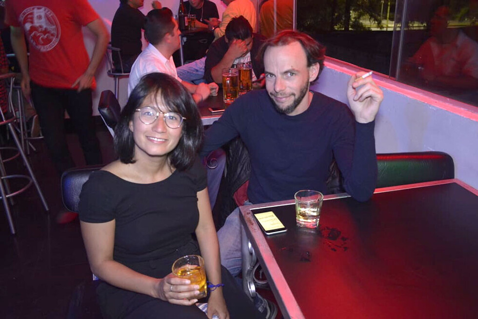 Disfrutando   del rock en Hot Rock