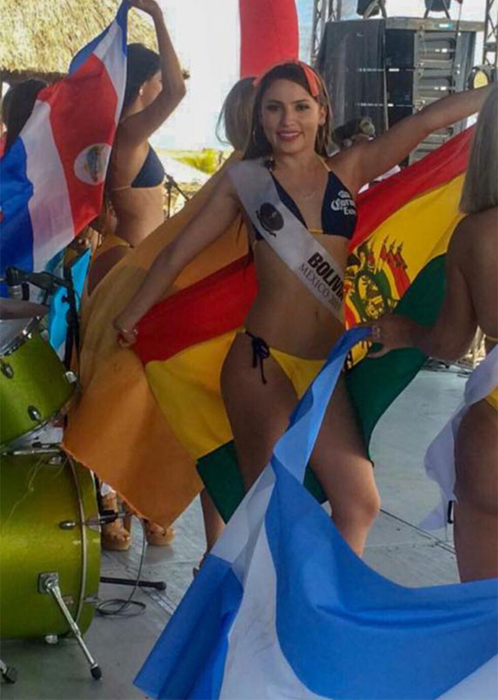 Mariana Ballivian  logra un título  Internacional