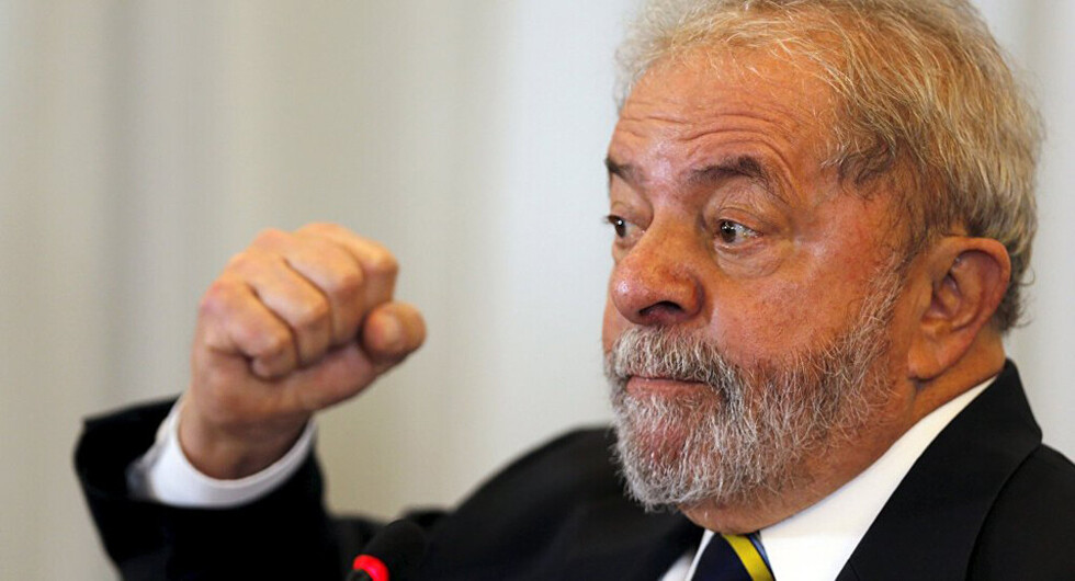 La AAJ reconoce a Lula como preso político