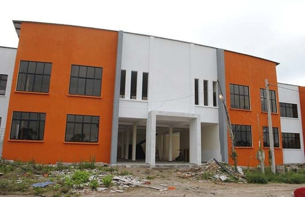 Escuela Villa El Carmen reporta 80% de avance
