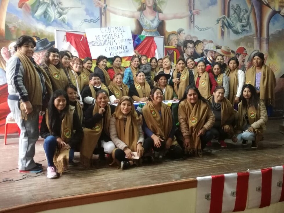 Confederación de mujeres se reúne de cara a las elecciones
