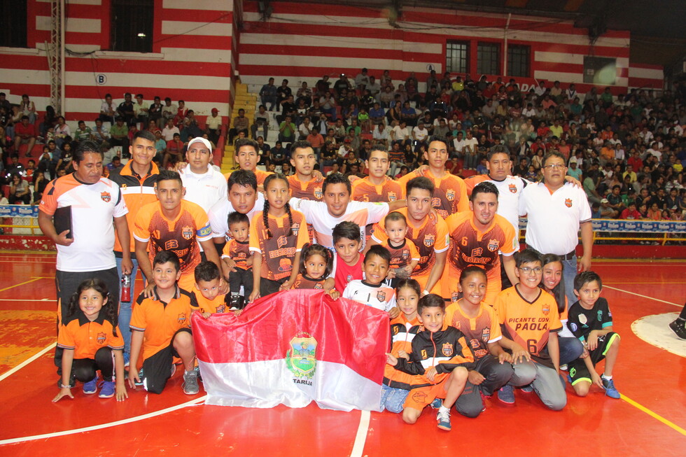 Catorce clubes se alistan para la Liga de Futsal