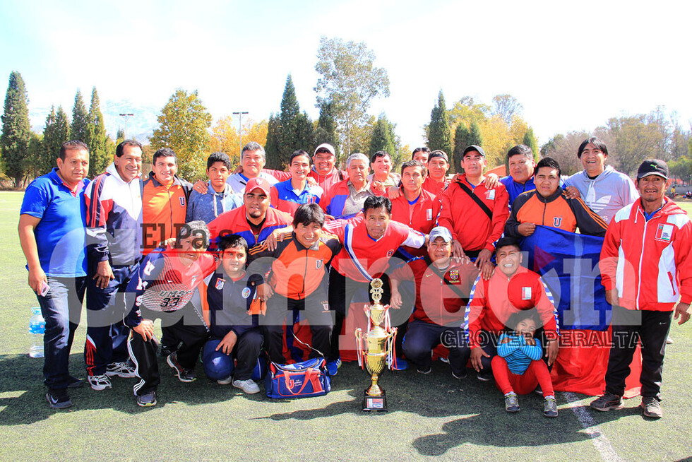 Administrativos JMS son campeones nacionales