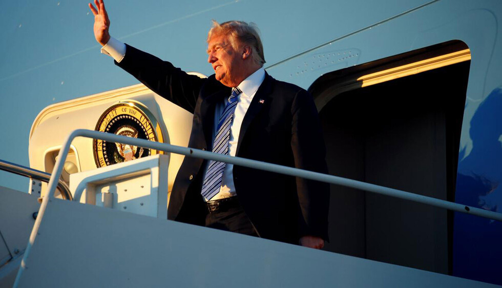 Trump exhorta a Reino Unido a abandonar UE sin acuerdo
