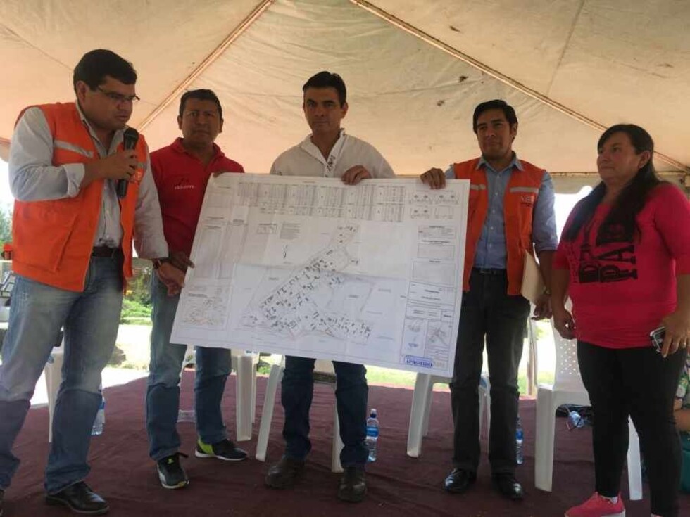 Unas 50 familias del barrio Los Eucaliptos reciben planos