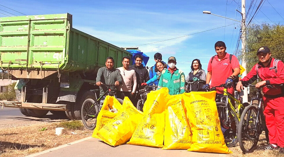 Activistas medioambientales limpiaron la ruta a Tolomosita